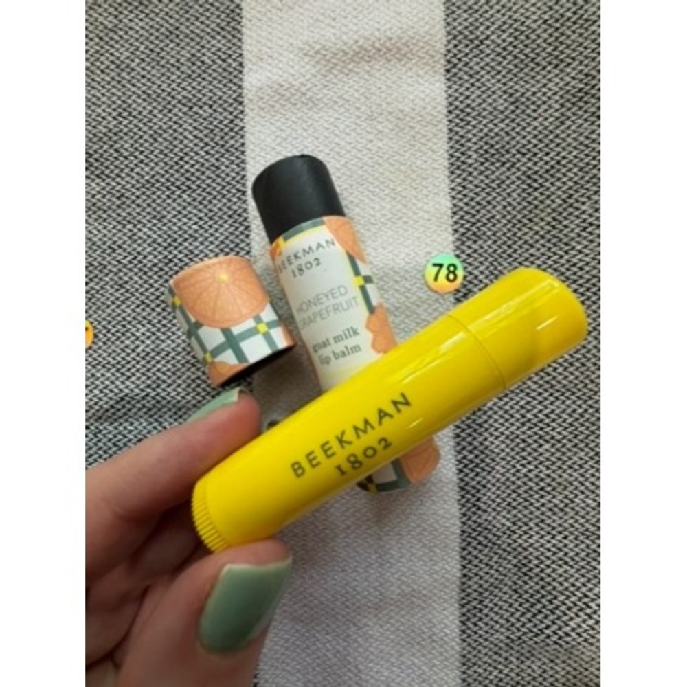 Beekman 1802 Honeyed Grapefruit Goat Milk Lip Balm Moisturizing Treatment 0.15oz